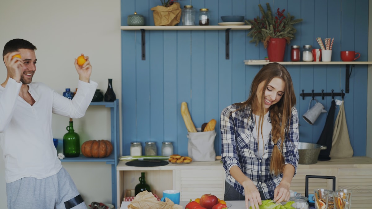 Meal timing and digestion